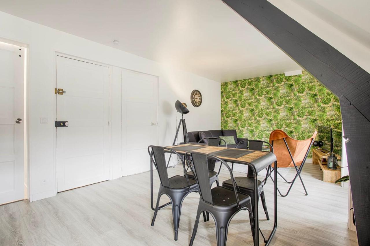 La Casa Centra Charm At Falaise'S Downtown Lejlighed Falaise  Eksteriør billede