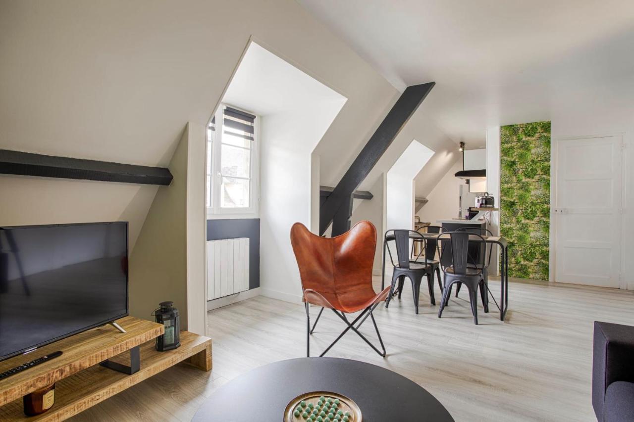 La Casa Centra Charm At Falaise'S Downtown Lejlighed Falaise  Eksteriør billede