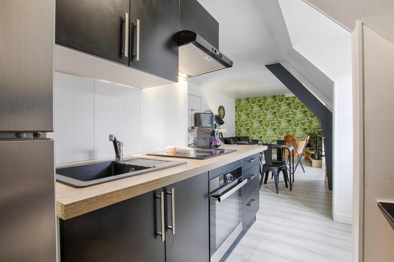 La Casa Centra Charm At Falaise'S Downtown Lejlighed Falaise  Eksteriør billede